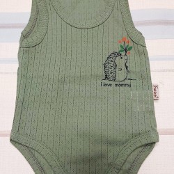 Бебешки боди потник в зелено от дишаща материя Ежко Бебешки боди потник в зелено от дишаща материя Ежко