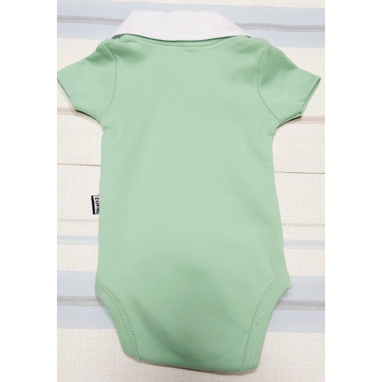 Бебешко боди с къс ръкав и якичка в зелено Бебешко боди с къс ръкав и якичка в зелено