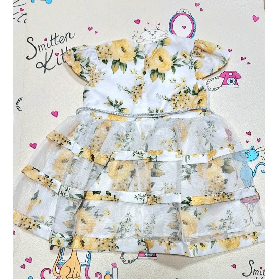 Детска официална рокля в бяло на жълти цветя