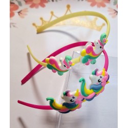 Комплект от 2 диадеми с Еднорог в жълто и цикламено Комплект от 2 диадеми с Еднорог в жълто и цикламено