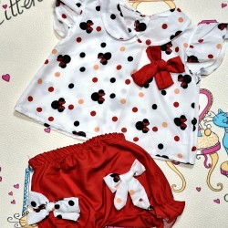 Бебешки летен комплект с блуза с яка и червени къси панталони с панделки