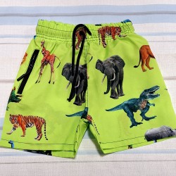 Детски бански тип шорти в зелено с диви животни Детски бански тип шорти в зелено с диви животни
