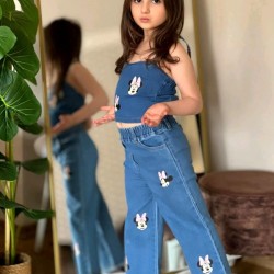 Разкошен дънков комплект с дънки и топ с презрамки Мини Маус Разкошен дънков комплект с дънки и топ с презрамки Мини Маус