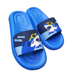 Детски джапанки в синьо с акула