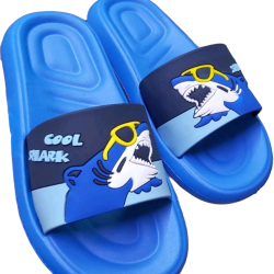Детски джапанки в синьо с акула