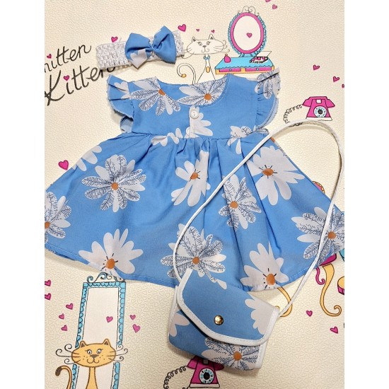 Бебешка лятна рокля в синьо с бели цветя,лента за коса и чантичка Бебешка лятна рокля в синьо с бели цветя,лента за коса и чантичка