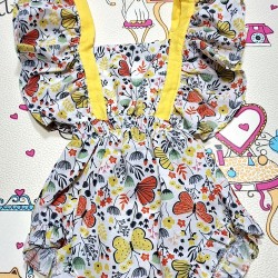 Луксозно бебешко боди  с шнола  ПЕПЕРУДИ