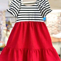 Елегантна детска рокля в червено и бяло-черно райе  Лейла