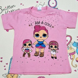 Детска тениска с къс ръкав в розово с куклите ЛОЛ Детска тениска с къс ръкав в розово с куклите ЛОЛ