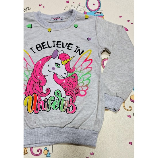 Детска блуза в сиво с еднорог
