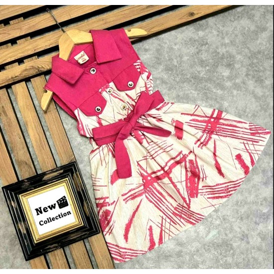 Лятна детска рокля в цикламено и бяло с коланче ,,ЗУЗИ