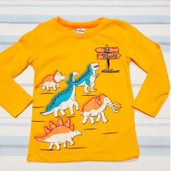 Детска блуза в жълто с динозаври отпред и на гърба