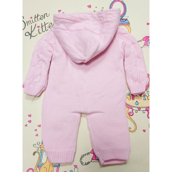 Пухкав бебешки гащеризон с качулка от розово плетиво