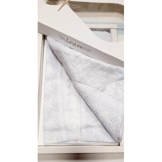 Луксозно одеяло в светло синьо ,,STORKY