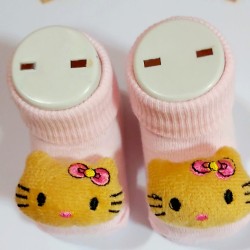 Бебешки чорапки с дрънкалка  Хелоу Кити