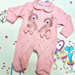 Бебешки гащеризон с якичка в светло розово Зайчета Бебешки гащеризон с якичка в светло розово Зайчета