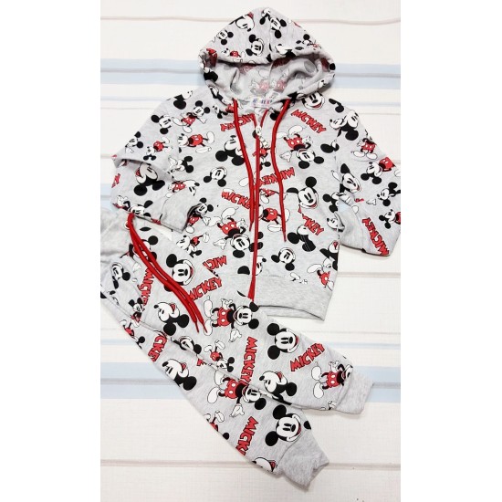 Детски леко ватиран спортен комплект с Мики Маус