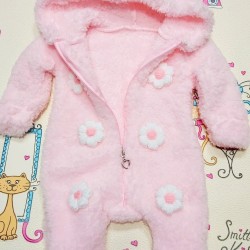 Бебешки мек гащеризон в розово с качулка