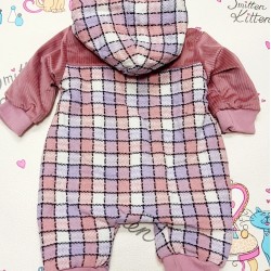 Бебешки мекичък гащеризон/космонавт в розово каре