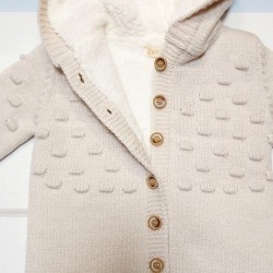 Плетен бежов гащеризон/космонавт с качулка Плетен бежов гащеризон/космонавт с качулка