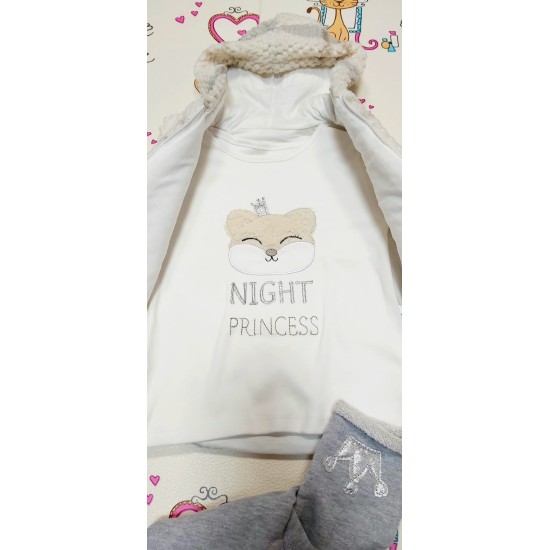 Детски комплект с елек в сребристо и екрю ,,PRINCESS