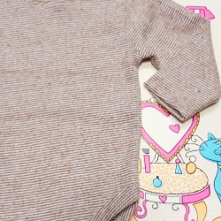 Ватирано бебешко боди в кафяво и бяло райе Ватирано бебешко боди в кафяво и бяло райе