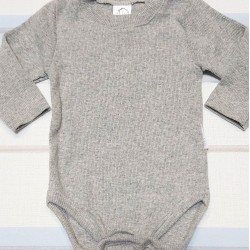 Ватирано бебешко боди в светло сиво Ватирано бебешко боди в светло сиво