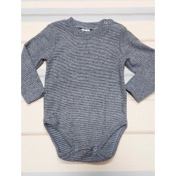 Ватирано меко бебешко боди в тъмносиньо райе