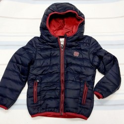 Детско олекотено шушляково яке в тъмносиньо и бордо Детско олекотено шушляково яке в тъмносиньо и бордо