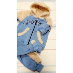 Ватиран бебешки комплект със суичър с качулка и долнище Ватиран бебешки комплект със суичър с качулка и долнище