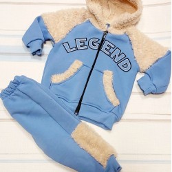 Ватиран бебешки комплект със суичър с качулка и долнище Ватиран бебешки комплект със суичър с качулка и долнище