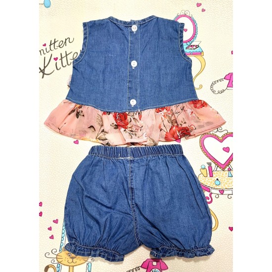 Бебешки летен дънков комплект ,,Котенце'' с къдрички в праскова Бебешки летен дънков комплект ,,Котенце'' с къдрички в праскова