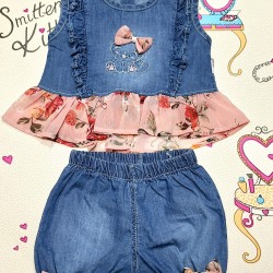 Бебешки летен дънков комплект ,,Котенце'' с къдрички в праскова Бебешки летен дънков комплект ,,Котенце'' с къдрички в праскова