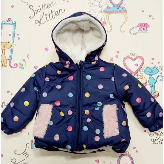 Детско зимно яке в тъмносиньо на точки с шалче Детско зимно яке в тъмносиньо на точки с шалче