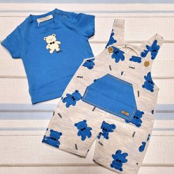 Бебешки летен гащеризон в бежово на сини мечета със синя тениска Бебешки летен гащеризон в бежово на сини мечета със синя тениска