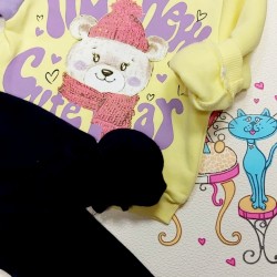 Ватиран детски комплект с мече в жълто и лилаво Ватиран детски комплект с мече в жълто и лилаво