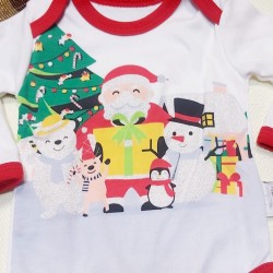 Коледно бебешко боди с коледна шапка Коледно бебешко боди с коледна шапка
