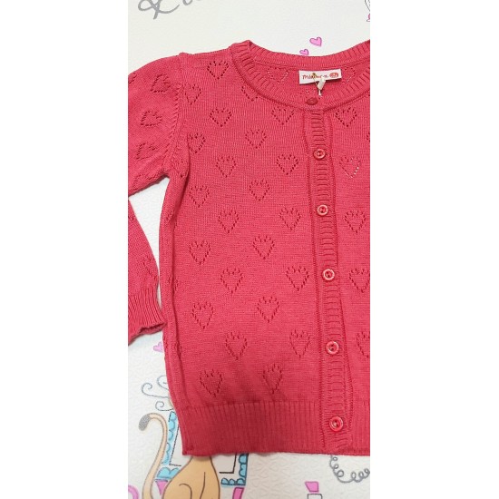 Детска червена жилетка на сърчица Детска червена жилетка на сърчица