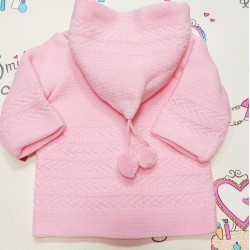 Бебешка плетена жилетка в розово с качулка