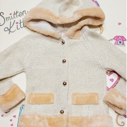 Златиста детска жилетка с качулка 80см-92см Златиста детска жилетка с качулка 80см-92см