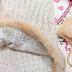 Златиста детска жилетка с качулка 80см-92см Златиста детска жилетка с качулка 80см-92см