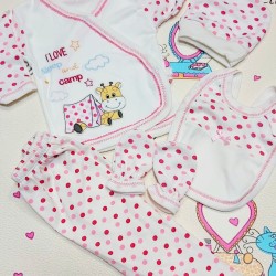 Комплект за новородено в кутия  Жирафче