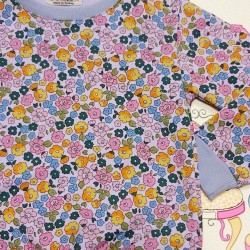 Детска блуза в лилаво на цветя Детска блуза в лилаво на цветя