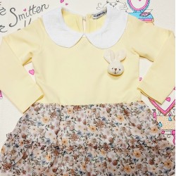 Бебешка жълта рокля с играчка мече и цветенца Бебешка жълта рокля с играчка мече и цветенца