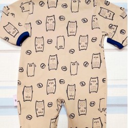 Бежов бебешки гащеризон с животни