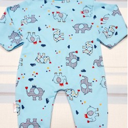 Гащеризонче в светло синьо със слончета