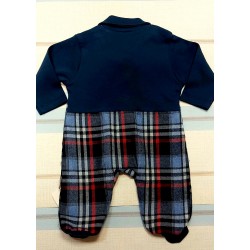 Бебешки гащеризон с папионка в тъмносиньо каре Бебешки гащеризон с папионка в тъмносиньо каре
