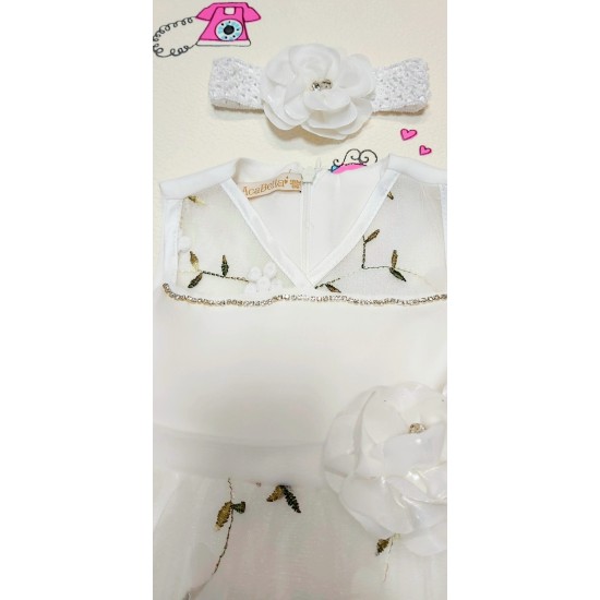 Официална бяла бебешка рокля с тюл и цветя ,,Bellissima