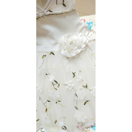 Официална бяла бебешка рокля с тюл и цветя ,,Bellissima