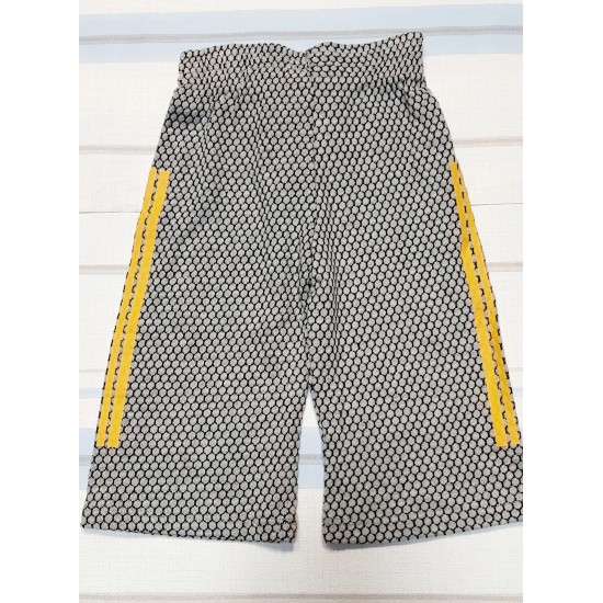 Летни детски панталони в сиво ,,Батман